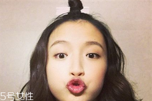 夏天留短發(fā)熱怎么辦 夏季短發(fā)這樣扎好看又清涼 夏天留短發(fā)熱怎么辦 夏季短發(fā)這樣扎好看又清涼