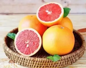 柑橘調香水好聞嗎？吃了這個大橘子