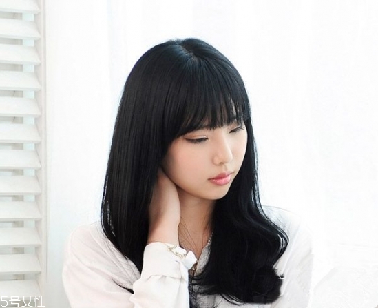 2022年流行什么劉海 合適的劉海還可以修飾臉型 2022年流行什么劉海 合適的劉海還可以修飾臉型