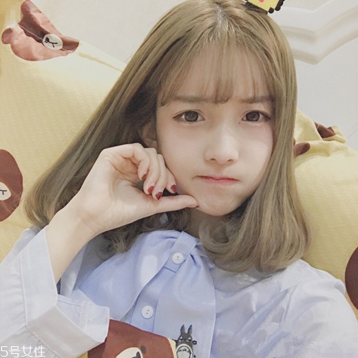 齊肩直發(fā)怎么扎好看 凸顯女神清純 齊肩直發(fā)怎么扎好看 凸顯女神清純