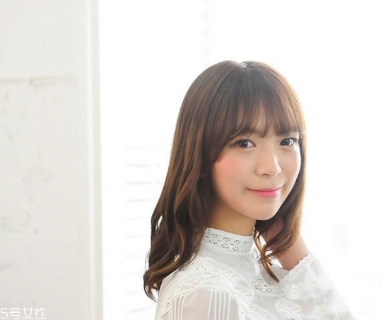 2022年流行什么劉海 合適的劉海還可以修飾臉型 2022年流行什么劉海 合適的劉海還可以修飾臉型