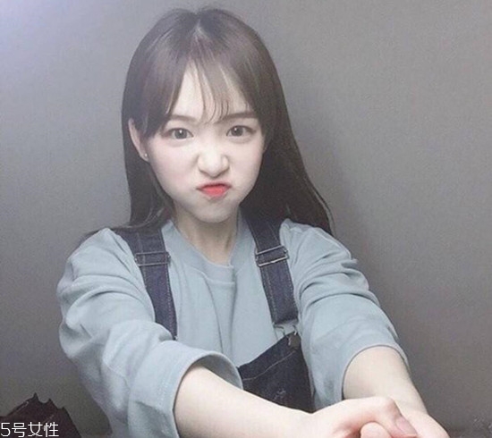 2022年流行什么劉海 合適的劉海還可以修飾臉型 2022年流行什么劉海 合適的劉海還可以修飾臉型