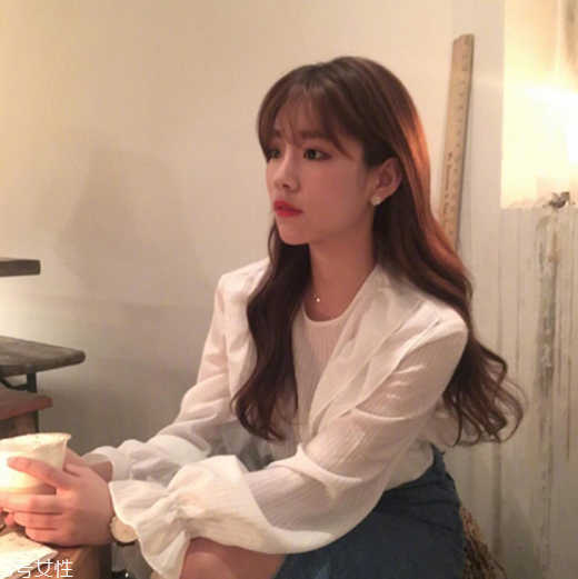 2022最流行的中長發(fā)型 2022最流行的發(fā)型之一 2022最流行的中長發(fā)型 2022最流行的發(fā)型之一