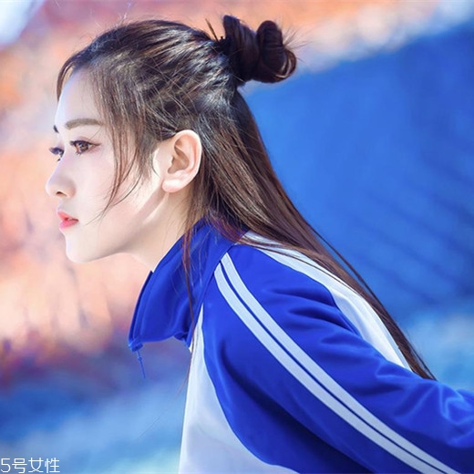 齊肩直發(fā)怎么扎好看 凸顯女神清純 齊肩直發(fā)怎么扎好看 凸顯女神清純