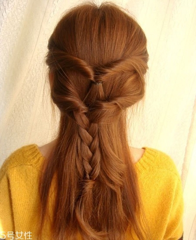 披肩發(fā)怎么弄好看圖解 六款新的編發(fā)教程 披肩發(fā)怎么弄好看圖解 六款新的編發(fā)教程