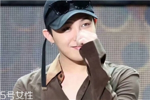 棒球帽怎么搭配衣服？素顏也能hold住