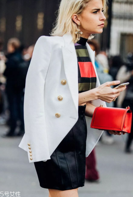 怎么選擇適合自己的裙子？清楚認(rèn)識(shí)自己的身材