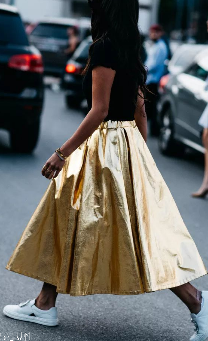 怎么選擇適合自己的裙子？清楚認(rèn)識(shí)自己的身材