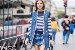 馬甲里面配什么衣服好看？換季疊搭全靠它