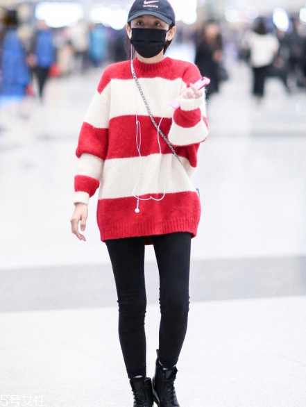 條紋毛衣怎么搭配？營(yíng)造浪漫少女感
