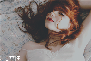 用什么洗臉對(duì)皮膚好 早上不洗臉的好處和壞處 用什么洗臉對(duì)皮膚好 早上不洗臉的好處和壞處