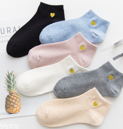 襪子染色了怎么去除？襪子染上顏色這樣洗