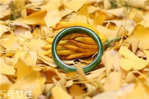 玉手鐲斷了怎么修復(fù)？玉手鐲佩戴要當(dāng)心