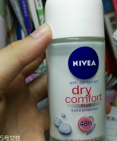 身體汗味重怎樣調(diào)理 五招翻新你的女人味 身體汗味重怎樣調(diào)理 五招翻新你的女人味