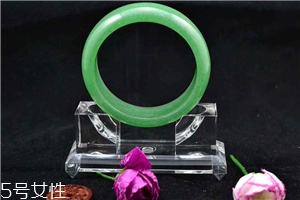 玉手鐲尺寸怎么選？輕松選出合適尺寸