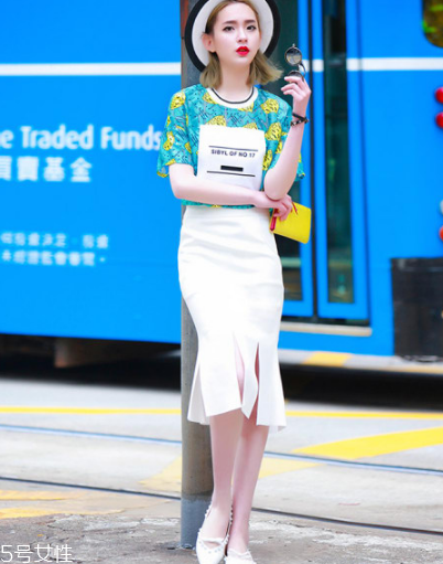 魚(yú)尾裙配什么上衣好看？化身性感美人魚(yú)