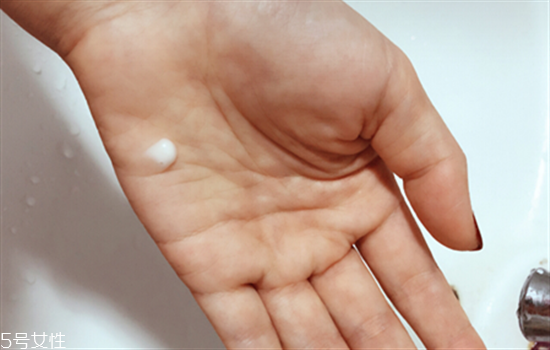 2022公認(rèn)最好用的洗面奶 最暢銷洗面奶排行榜 2022公認(rèn)最好用的洗面奶 最暢銷洗面奶排行榜