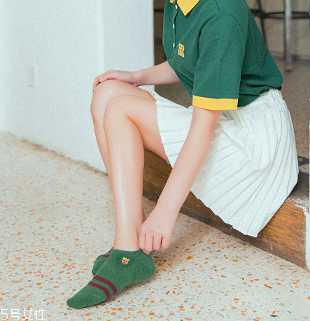 襪子大了怎么辦？襪子可以這樣改小