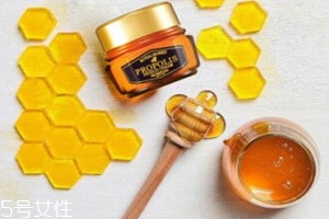 蜂膠能降血糖嗎 可以有效降低血糖 蜂膠能降血糖嗎 可以有效降低血糖