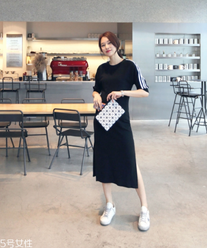 連衣裙搭配什么鞋子好看？處處散發(fā)迷人氣質(zhì)