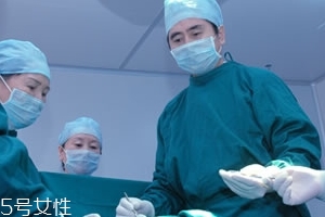 麻藥入眼了怎么辦？需慎重處理