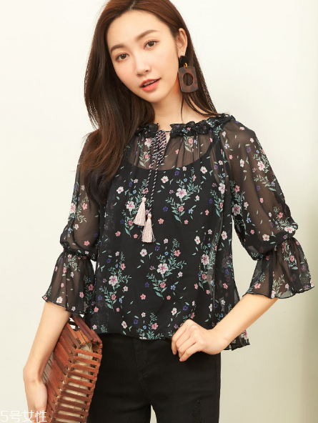 什么樣的襯衫更顯氣質(zhì)？這三款讓你與眾不同