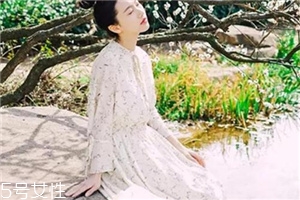 文藝范女生怎么穿搭？和你的青春敘敘舊