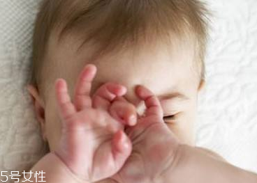 臉上有紅血絲的原因 這樣去除紅血絲 臉上有紅血絲的原因 這樣去除紅血絲