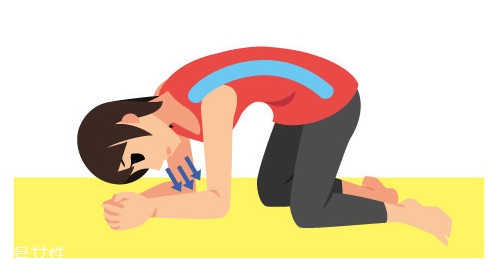 做什么伸展運(yùn)動能緩解腰痛 做什么伸展運(yùn)動能緩解腰痛