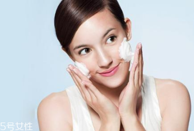 角質(zhì)薄有紅血絲怎么修復(fù) 去紅血絲的辦法 角質(zhì)薄有紅血絲怎么修復(fù) 去紅血絲的辦法