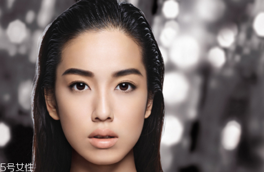 怎么畫(huà)裸唇妝 裸色口紅品牌推薦