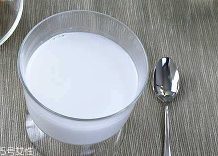 椰子粉孕婦可以喝嗎 椰子粉孕婦可以喝嗎