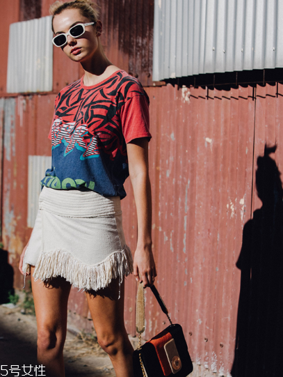 t恤上的果汁怎么洗掉？果汁原來(lái)要這樣洗