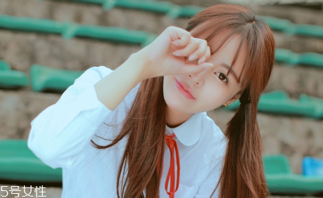 睫毛增長(zhǎng)液的主要成份是什么 眼睫毛這樣變長(zhǎng)變密 睫毛增長(zhǎng)液的主要成份是什么 眼睫毛這樣變長(zhǎng)變密