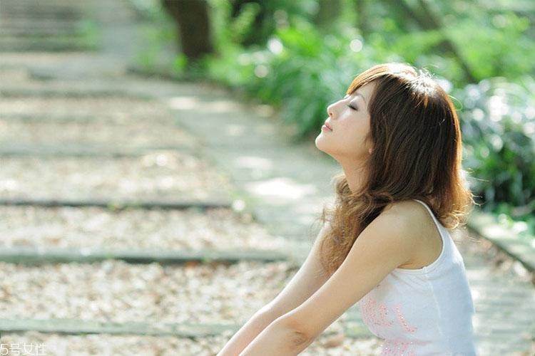 針葉櫻桃的護膚功效 淡斑效果敲明顯的 針葉櫻桃的護膚功效 淡斑效果敲明顯的