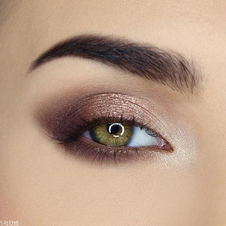 too faced浮雕蕾絲眼影盤好用嗎 顏控一見傾心 too faced浮雕蕾絲眼影盤好用嗎 顏控一見傾心