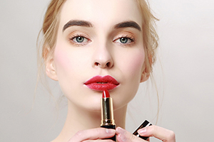 澳蘭黛是哪個(gè)國(guó)家的？澳蘭黛是國(guó)產(chǎn)的嗎？