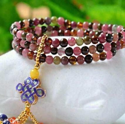 碧璽手鏈戴哪只手？碧璽佩戴有講究