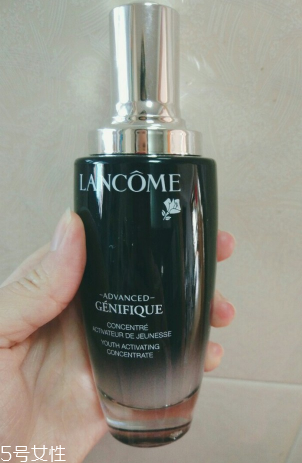 蘭蔻小黑瓶上妝搓泥原因 小黑瓶搓泥分析 蘭蔻小黑瓶上妝搓泥原因 小黑瓶搓泥分析