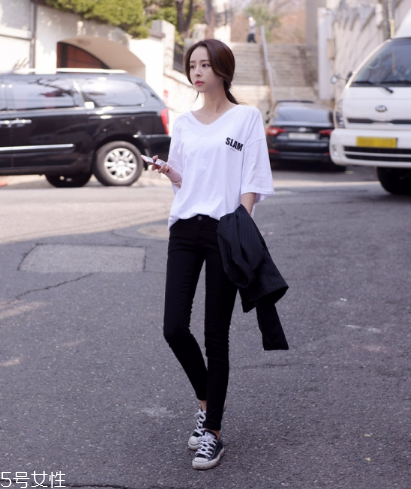 t恤粘毛怎么辦？t恤粘毛清理方法