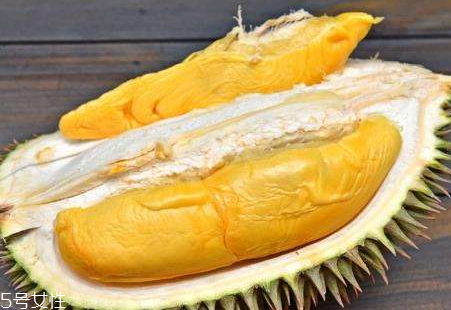 馬來西亞榴蓮多少錢一斤 馬來西亞榴蓮與泰國的區(qū)別 馬來西亞榴蓮多少錢一斤 馬來西亞榴蓮與泰國的區(qū)別