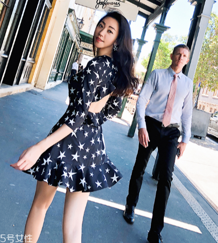 2022流行什么顏色連衣裙？今年最火的連衣裙顏色推薦