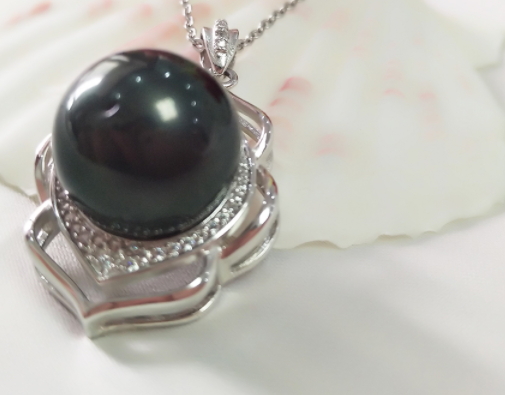 南洋金珠和大溪地黑珍珠哪個(gè)好？