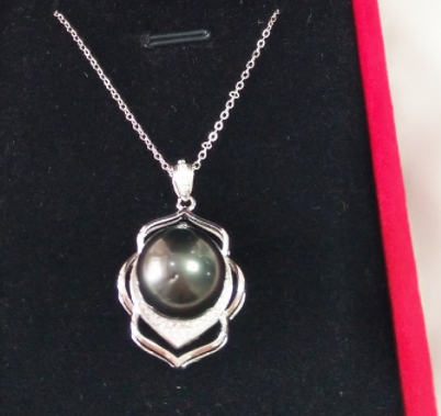 南洋金珠和大溪地黑珍珠哪個(gè)好？