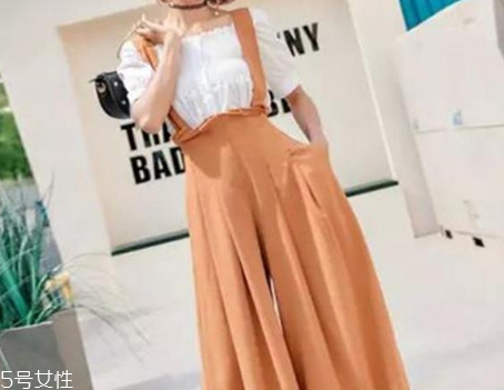 微胖女生穿什么褲子好看？最適合微胖身材的三款褲子