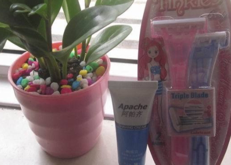 刮毛刀能帶上飛機嗎？