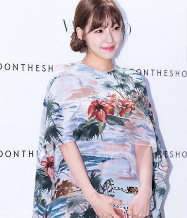 八字劉海適合什么臉型 空氣八字劉海發(fā)型圖 八字劉海適合什么臉型 空氣八字劉海發(fā)型圖