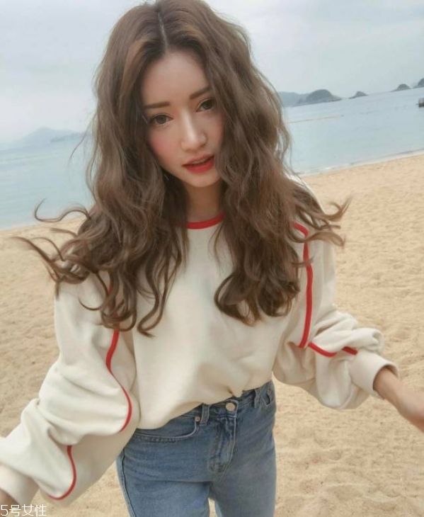 泡面頭適合什么臉型 2022泡面頭發(fā)型圖片 泡面頭適合什么臉型 2022泡面頭發(fā)型圖片