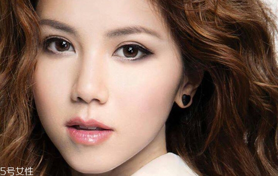 2022年最流行的眉形圖片 選對(duì)眉形瞬間變女神 2022年最流行的眉形圖片 選對(duì)眉形瞬間變女神