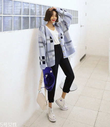 小白鞋可以用漂白水洗嗎？不要長期用漂白水洗小白鞋